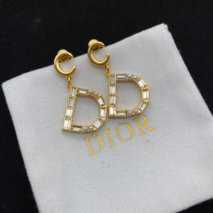 Fashion DD Monogram Earring