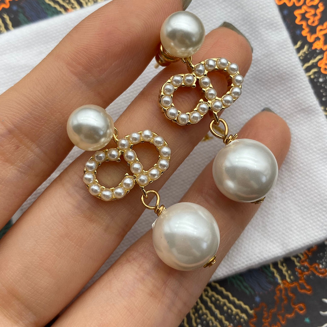 Luxury CD Pearl Earrings