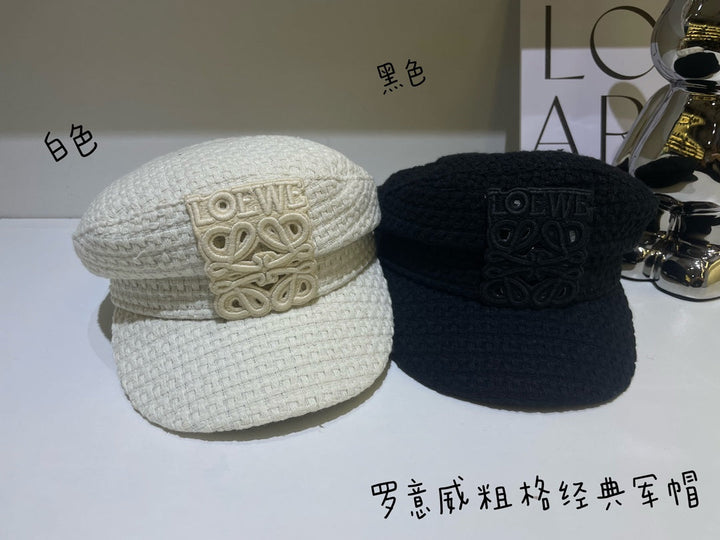 Women's Hats—1002