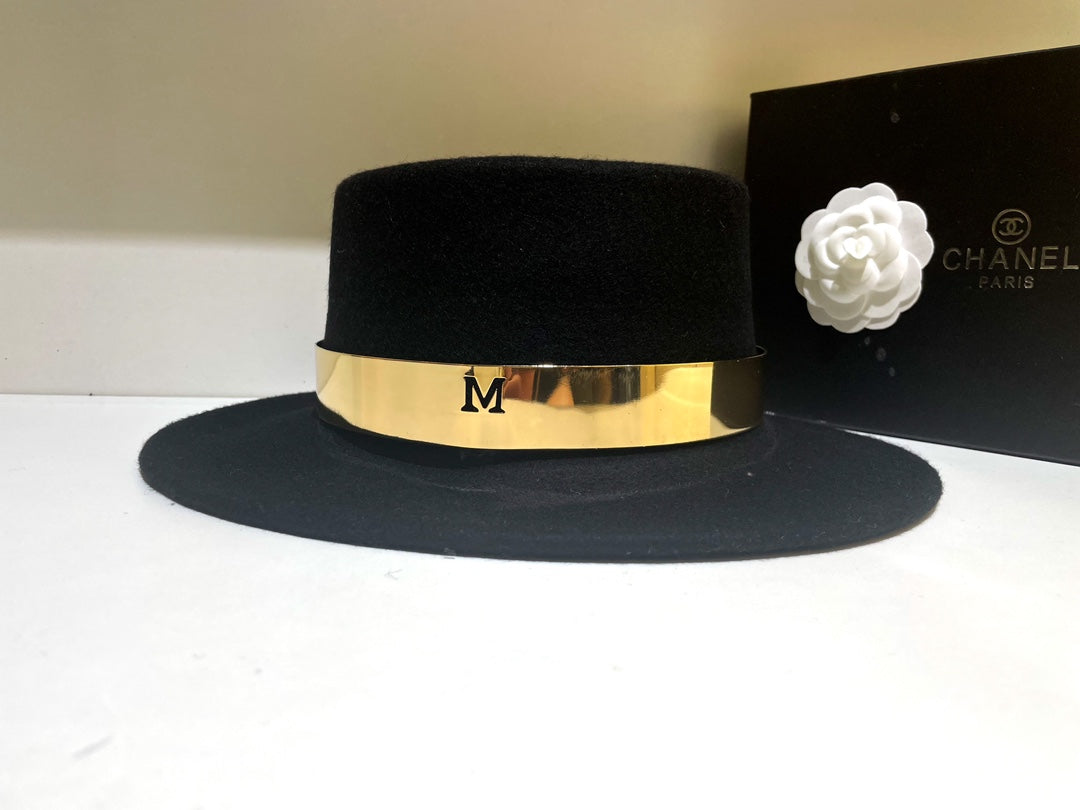 Women's Hats—1005