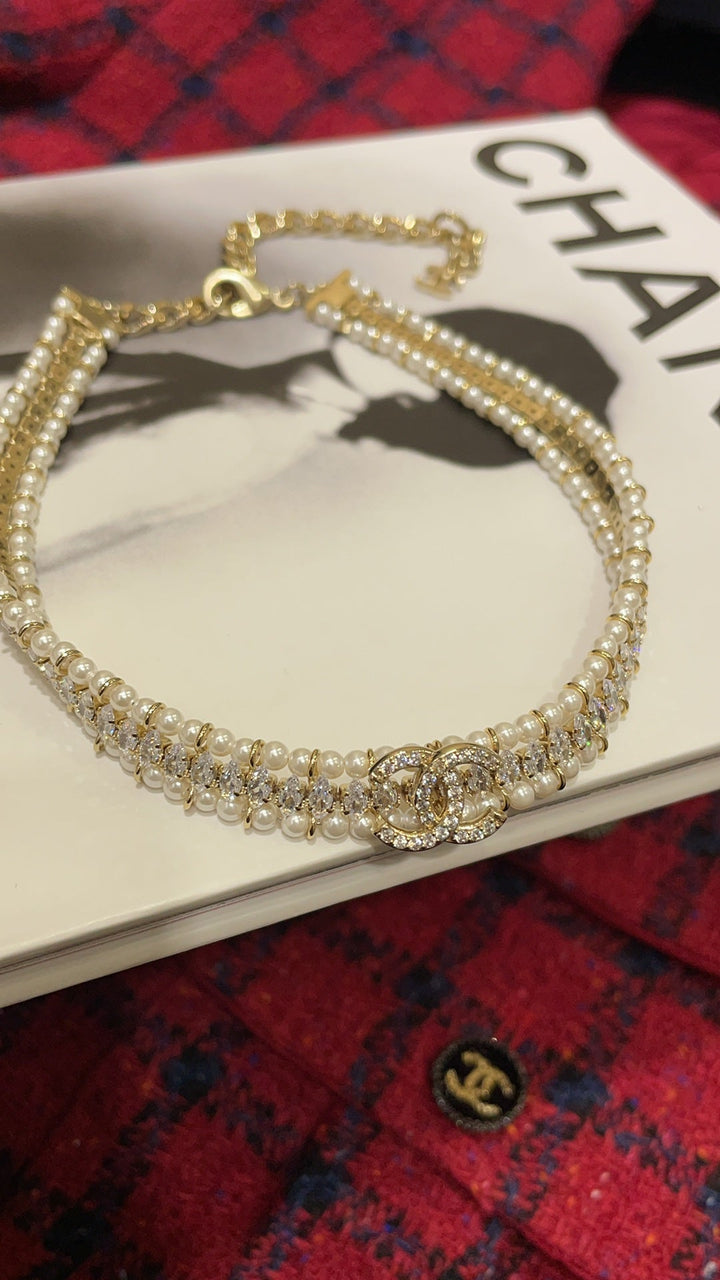 Luxury pearl weave full diamond double C necklace