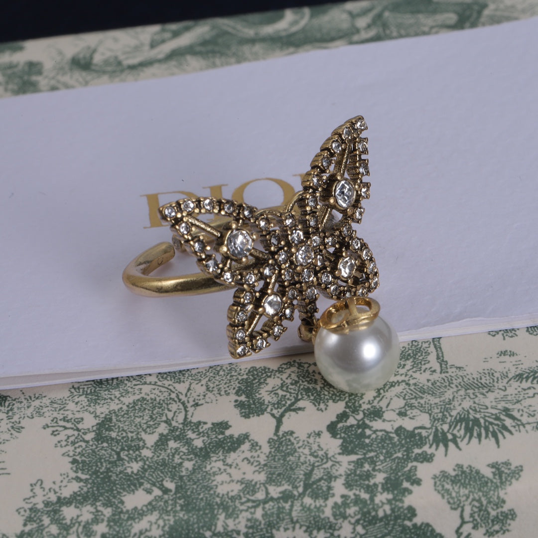 Gradient Rhinestone Butterfly Ring