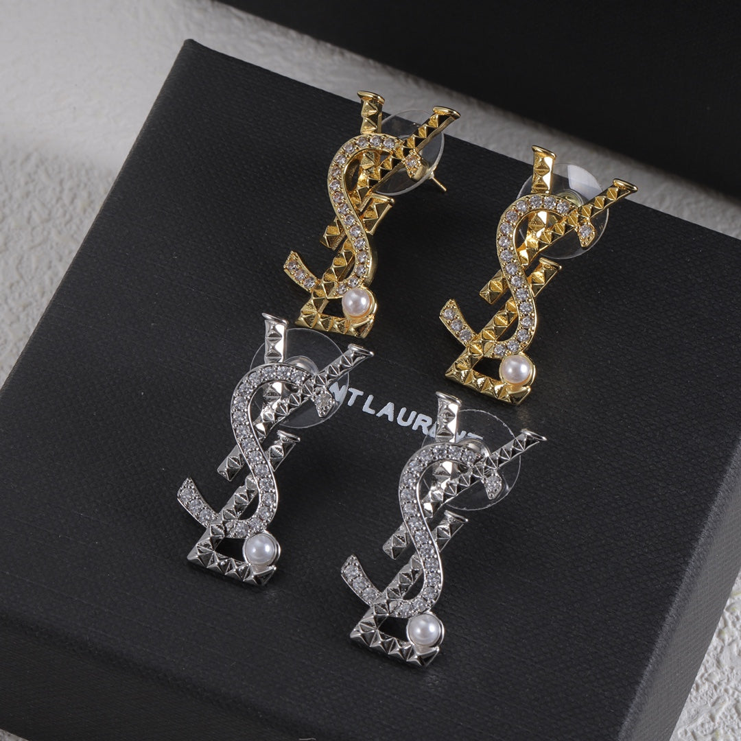 luxury twisted rhinestone letter earrings