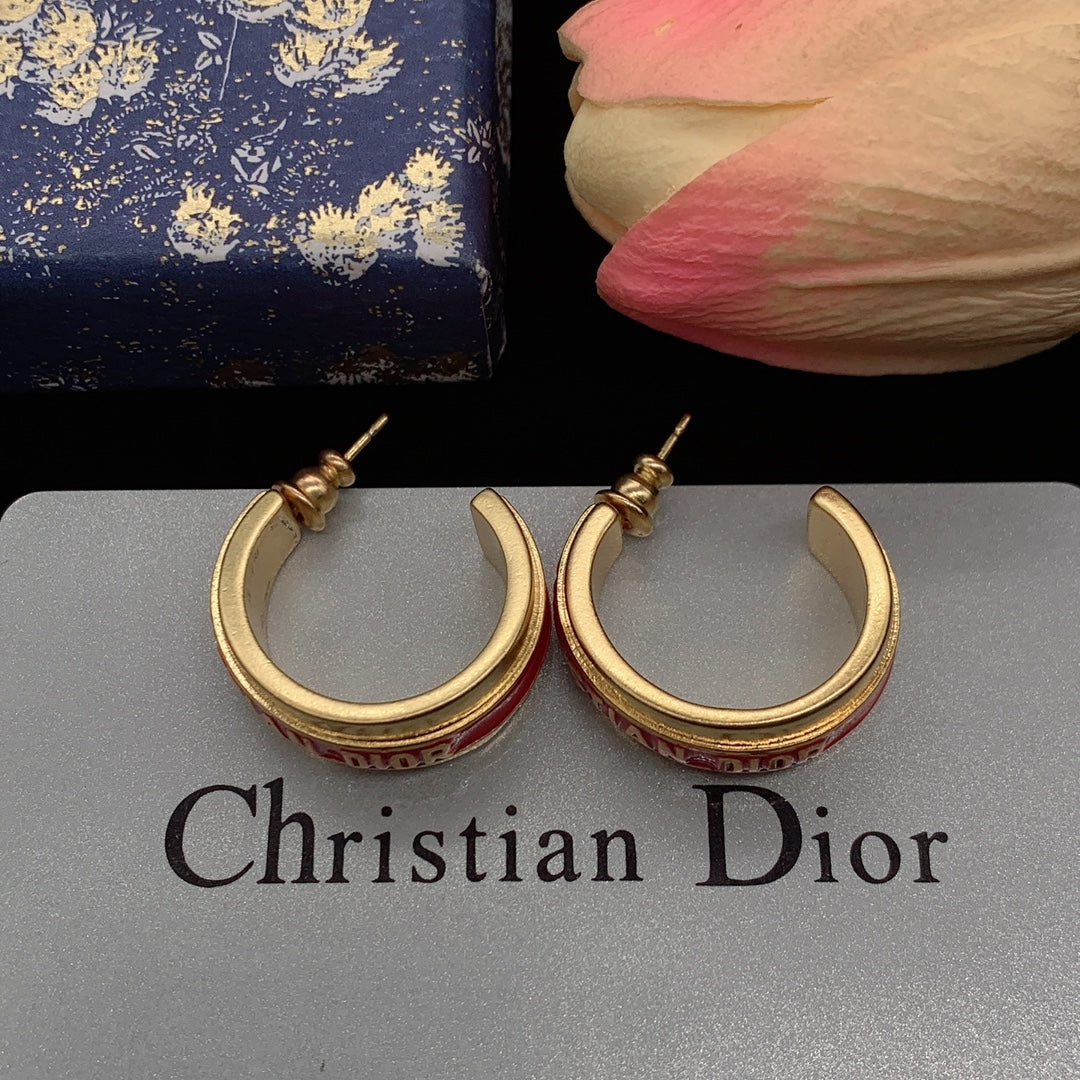 Simple brass dimple earrings