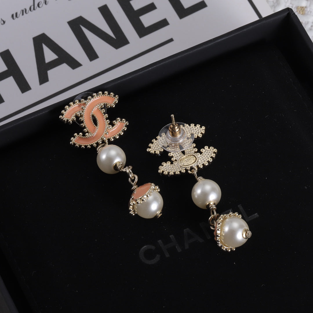 New CC letter pearl pendant earrings