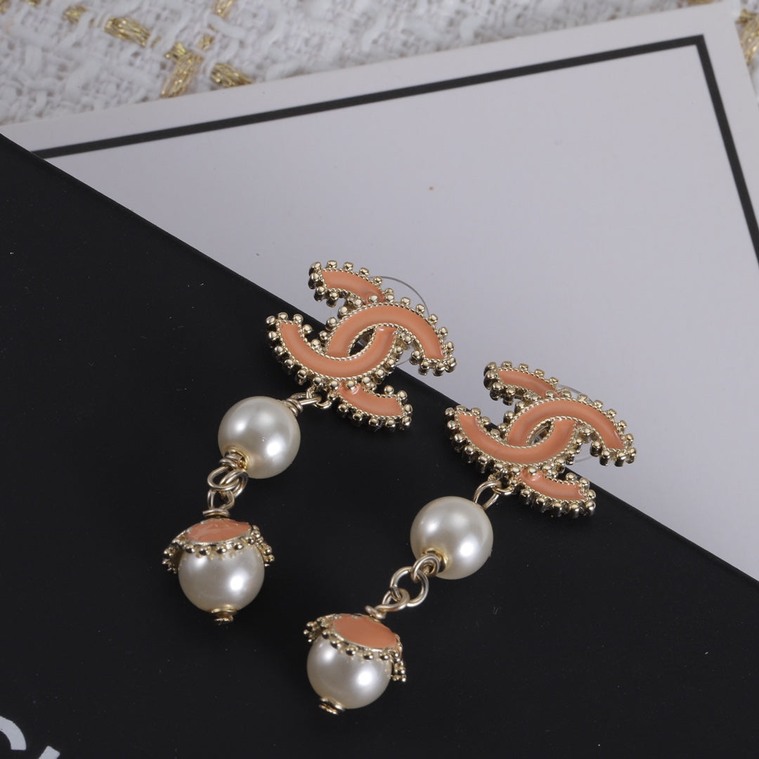 New CC letter pearl pendant earrings