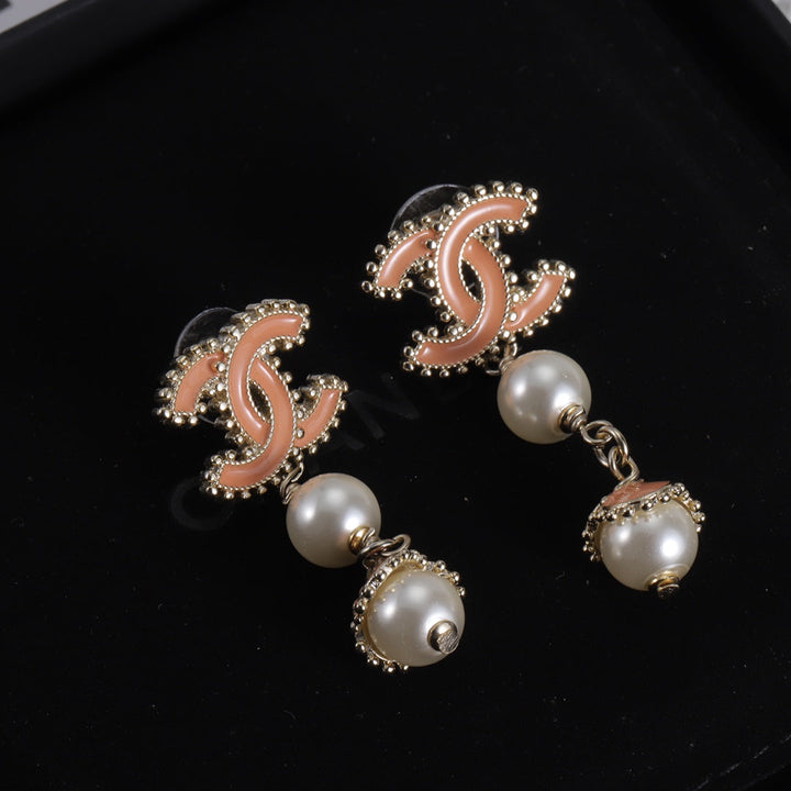 New CC letter pearl pendant earrings