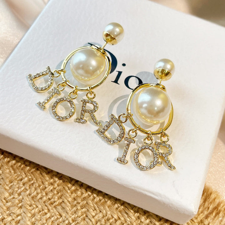 new letters full of diamonds big and small beads earrings