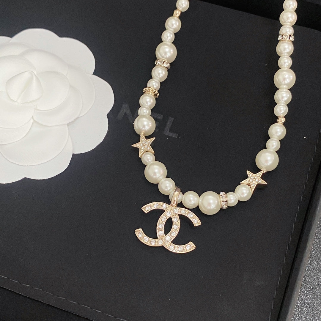 Luxury CC Star Pearl Necklace