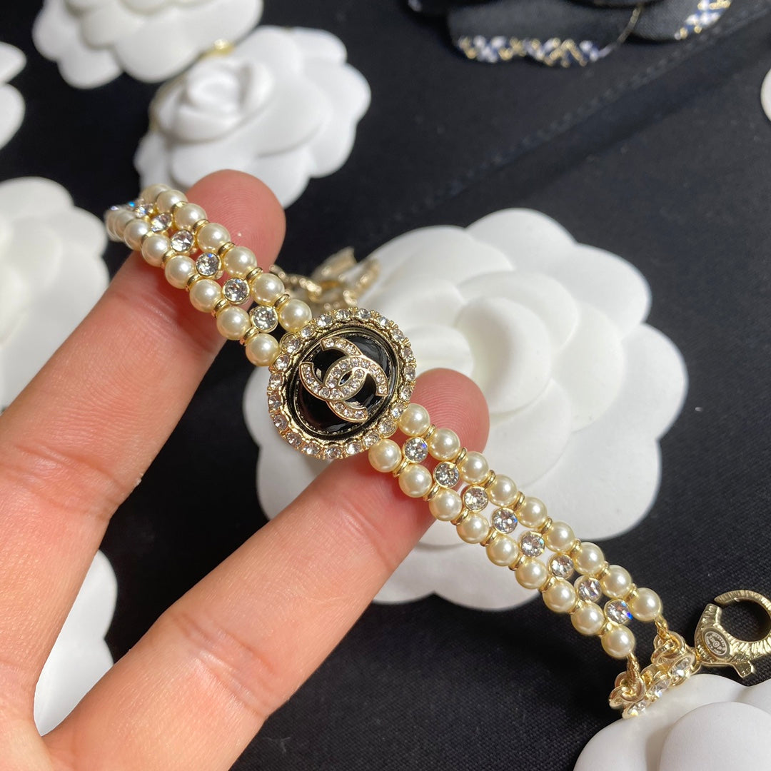 Fashion double row pearl bracelet