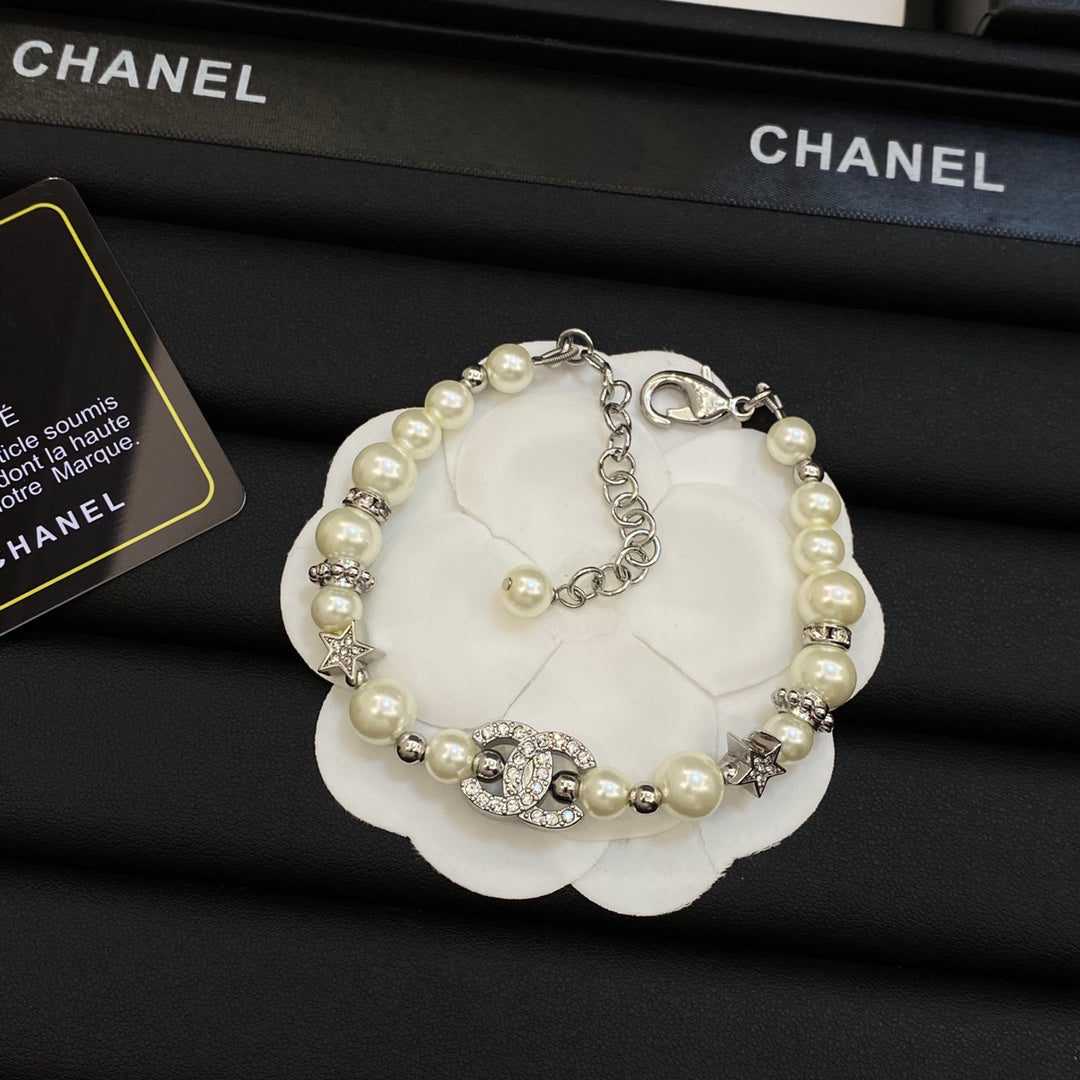 Luxurious CC Pearl Two Tone Bracelet