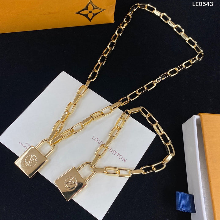 Luxury Large Chain Lock Pendant Necklace