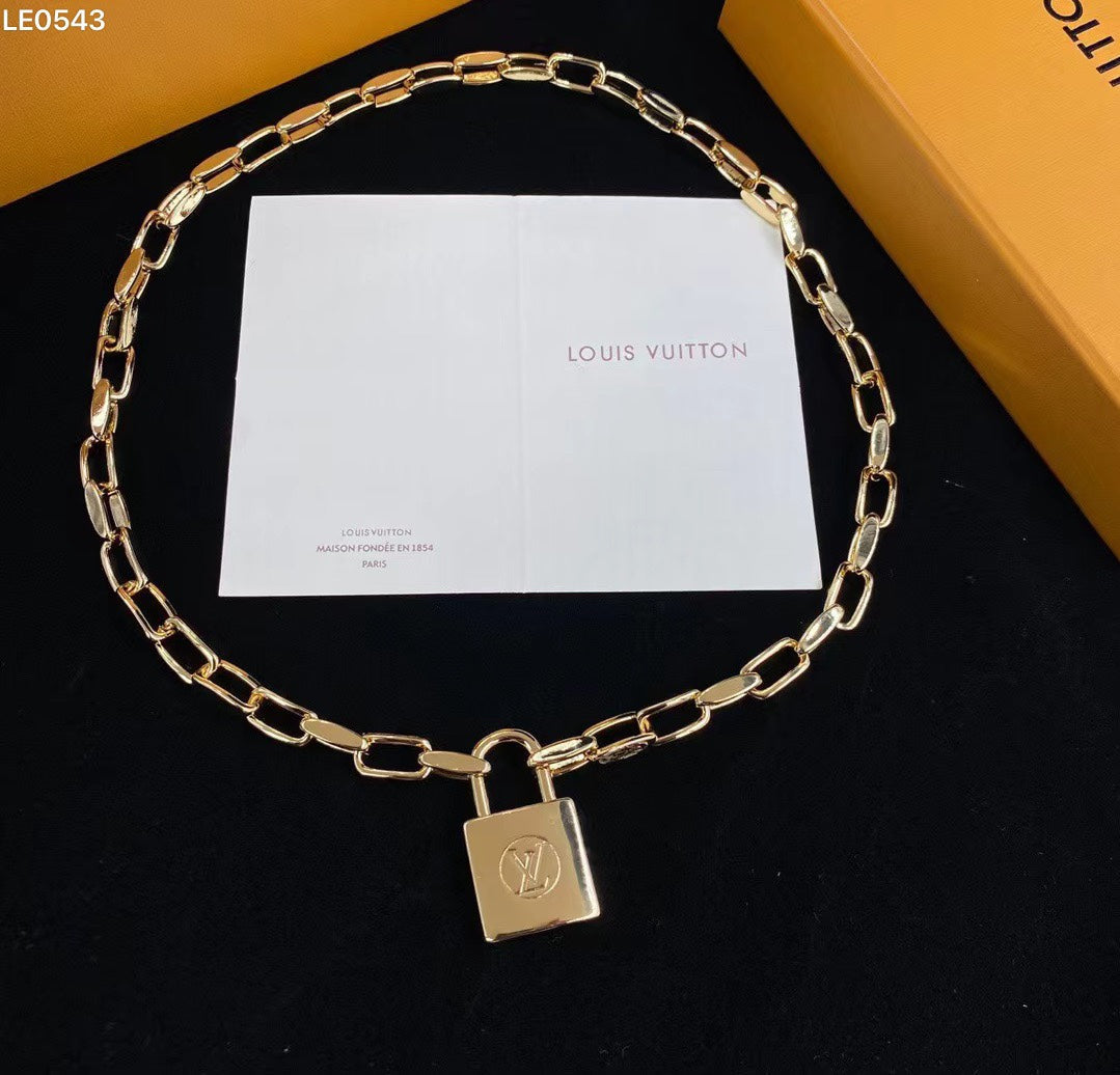 Luxury Large Chain Lock Pendant Necklace