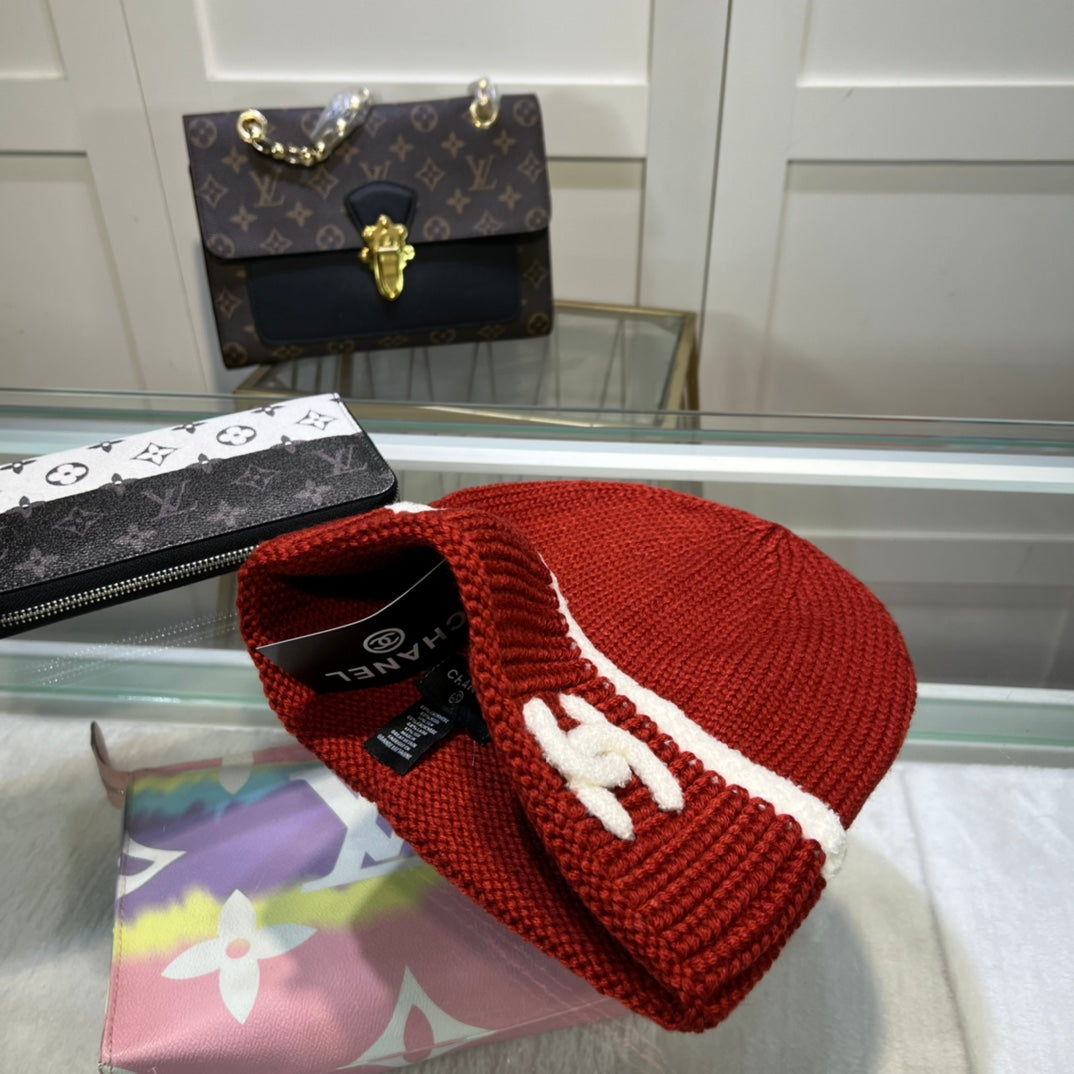 Fashion Retro Double C Knit Hat